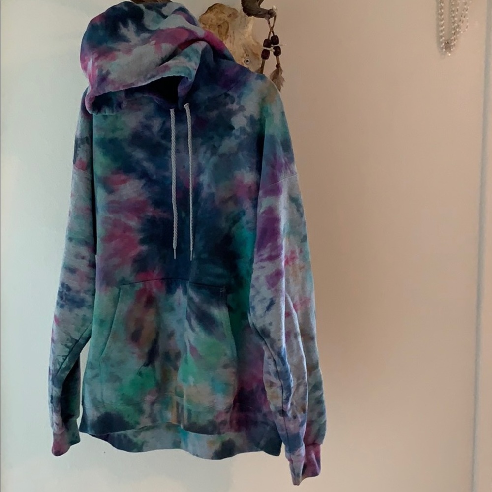 Custom tie dye Hanes hoodie